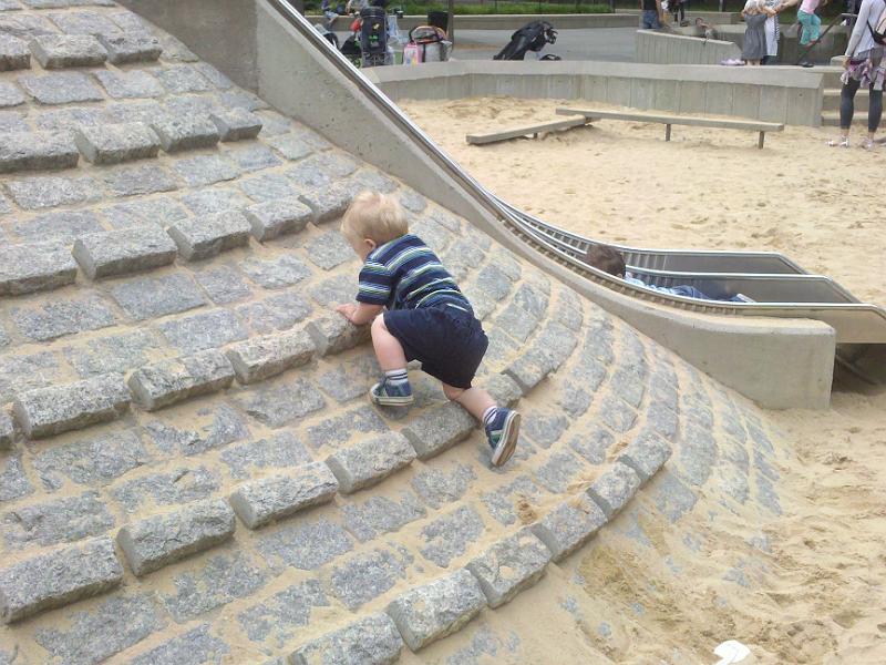 2010-05-28 15.42.29.jpg
